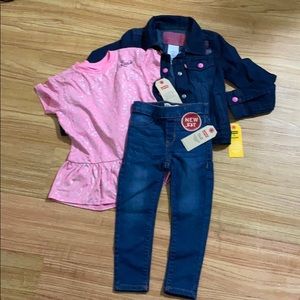 Brand New Girls Levi’s Jacket/Top/Jeans Set Size 5